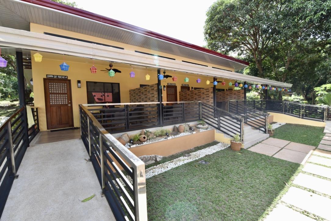 Nauvoo Farm Resort Magalang Exterior foto